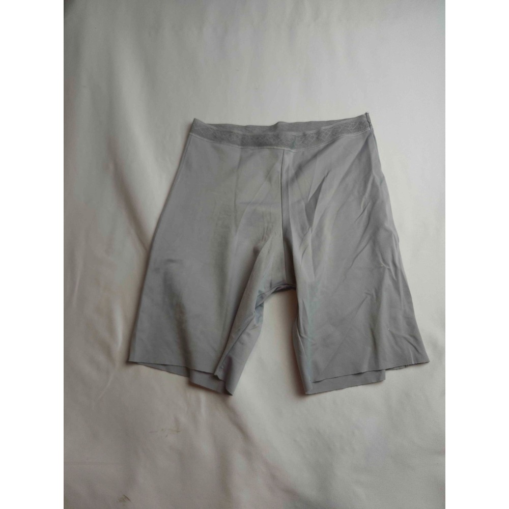 Vanity Fair Invisible Edge Smoothing Slip Short Women L Gray Lightweight Stretch